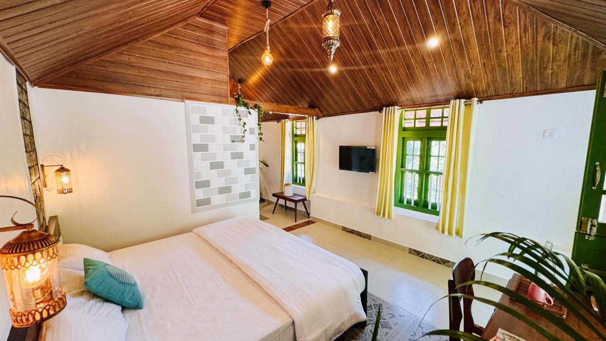 Calm Shack - 2 Bedroom-Boutique Farm Stay Munnar Exterior photo