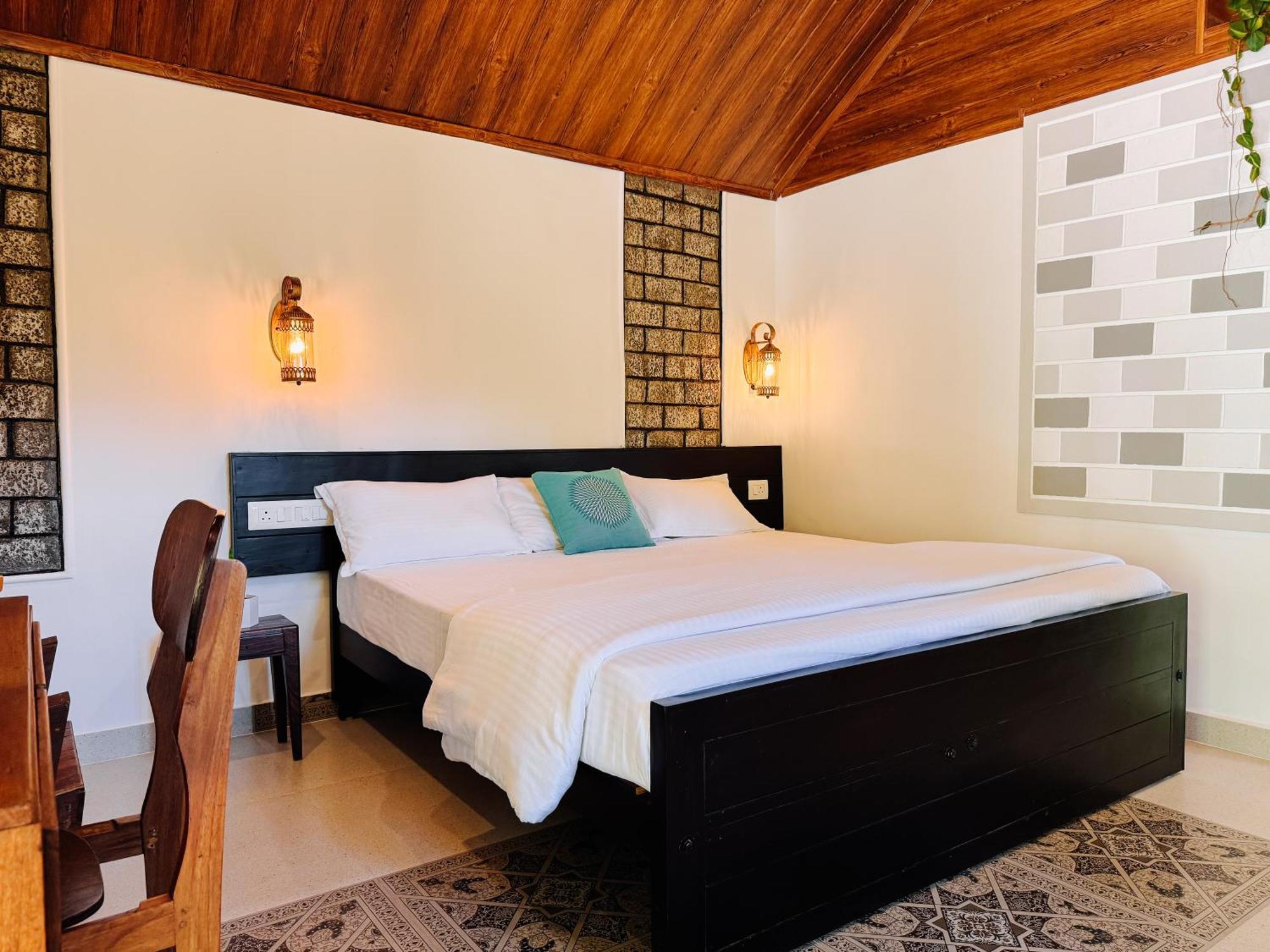 Calm Shack - 2 Bedroom-Boutique Farm Stay Munnar Exterior photo